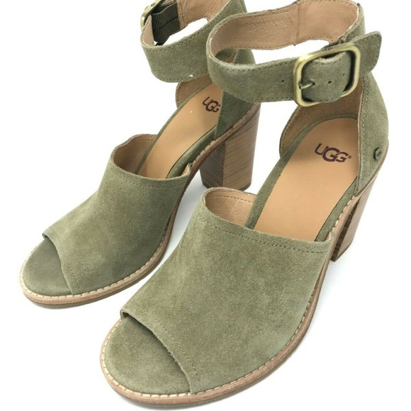 UGG Shoes - Ugg Australia Boho AJA Heels SZ 8 Olive